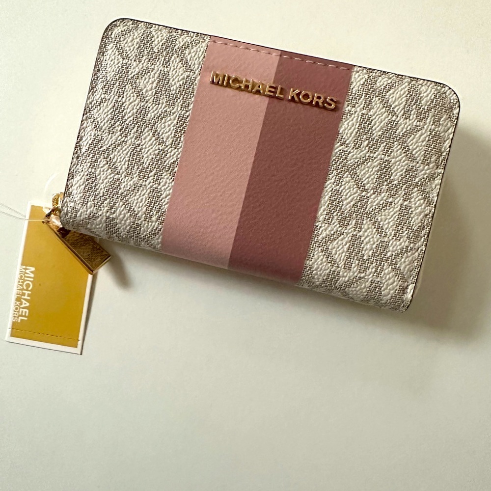 Michael Kors NWT pink wallet